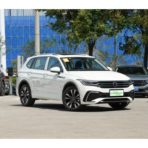 2022 New Popular VW Tuguan L Gasoline Car/SUV with Strong Motor, 360 Holographic Camera and Large Space